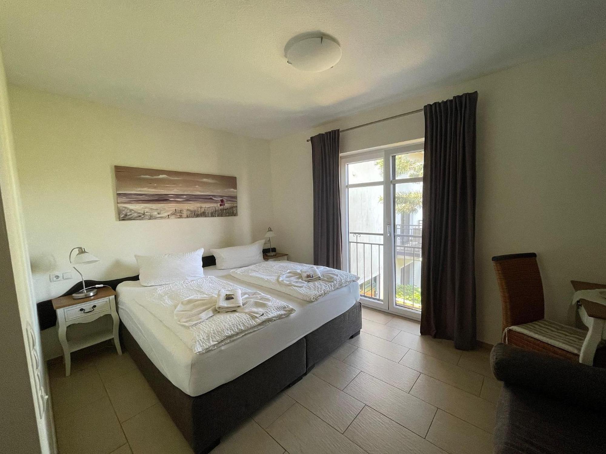 Usedom Bike Hotel & Suites Karlshagen Exterior photo